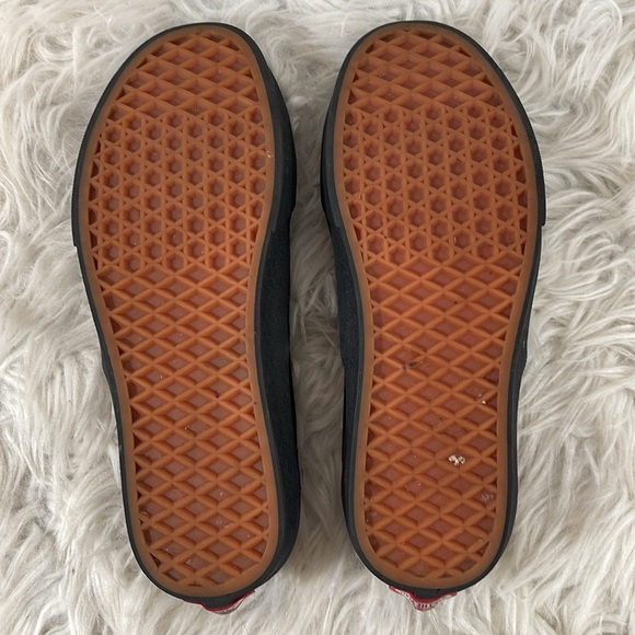 VANS Authentic Lace Low Top Skateboard Shoes All Black 721565 Sneakers M6 / W7.5 - Picture 12 of 13